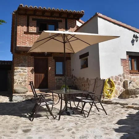 Casa Rural El Balcon De Piedrahita Navahermosa de Corneja Exterior photo