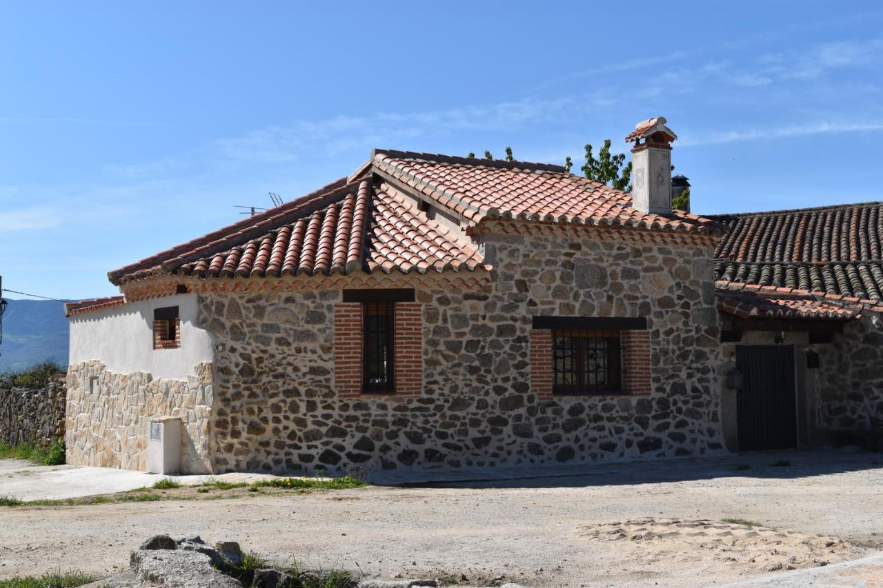 El Balcon De Piedrahita Holiday home